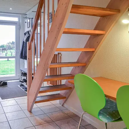 2 Bedroom Nice In בית נופש Nørre Nebel